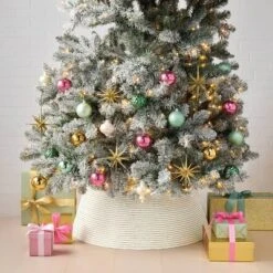 Christmas Rolled Up Tree Collar Cream - Wondershop™